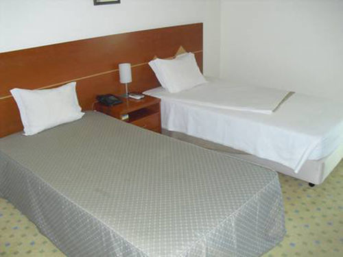 Golden Park Hotel Luanda Exterior foto