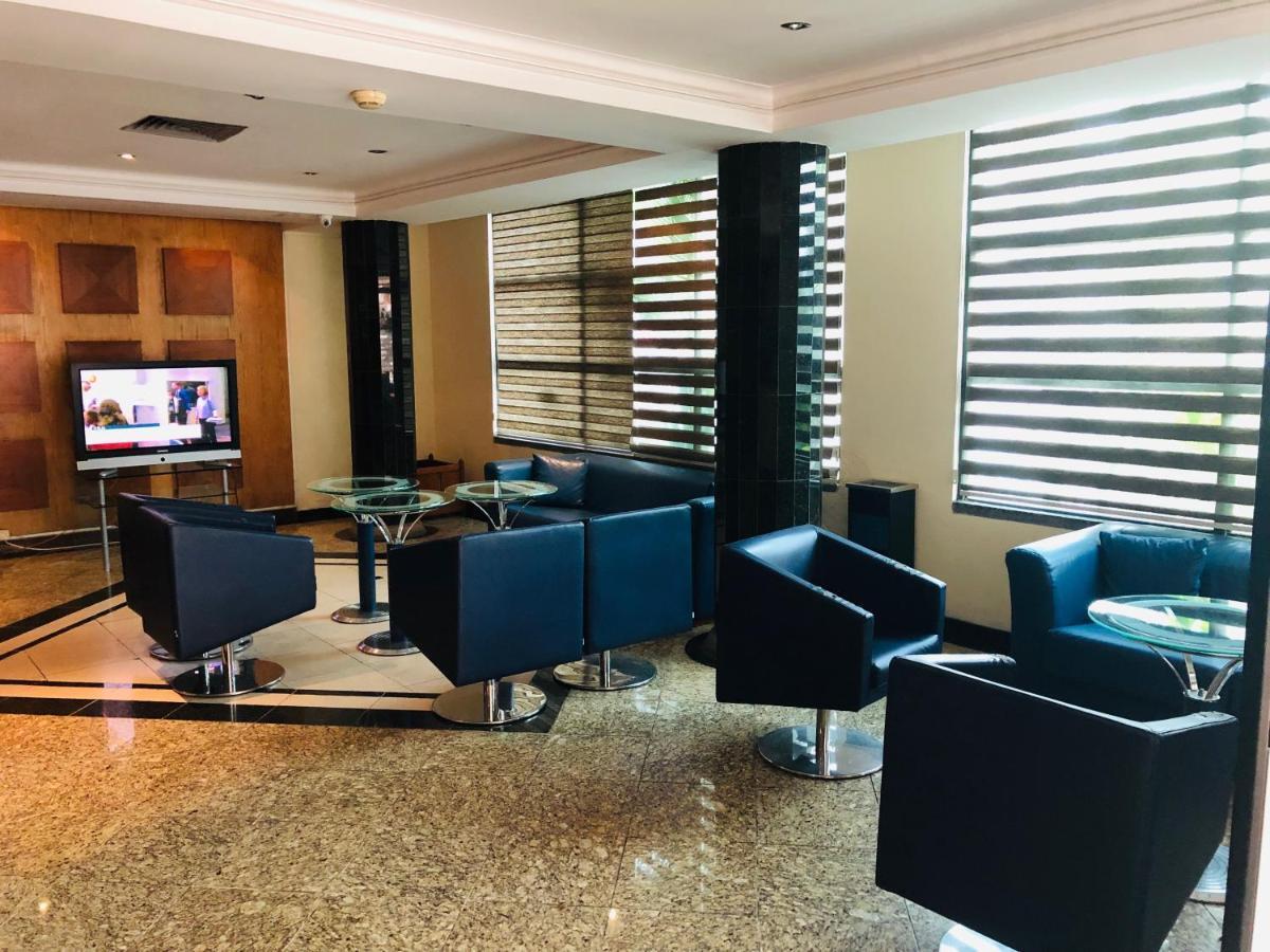 Golden Park Hotel Luanda Exterior foto